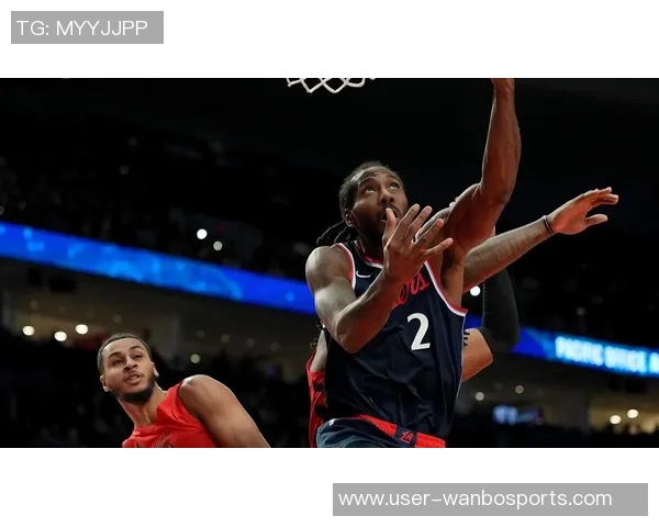 火力全开伦纳德三分雨下狂砍35分助球队逆转第三节独得19分展现统治力