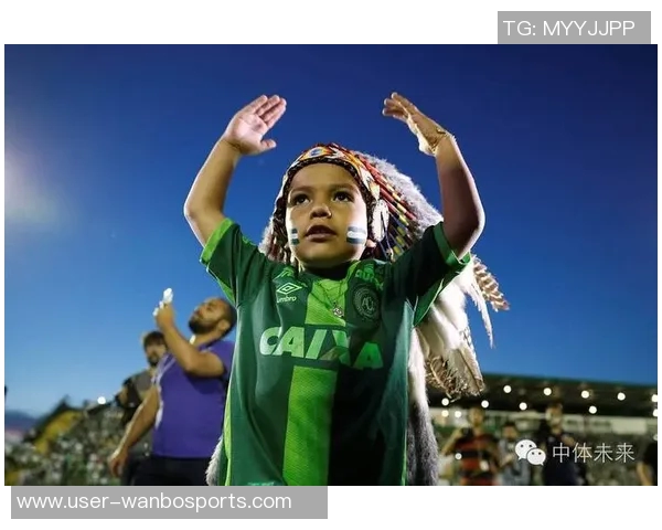 莱切俱乐部宣布卡马达进行右肩手术力争本赛季末期重返赛场